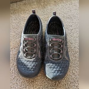 Skechers Relaxed Fit Gray Sneakers